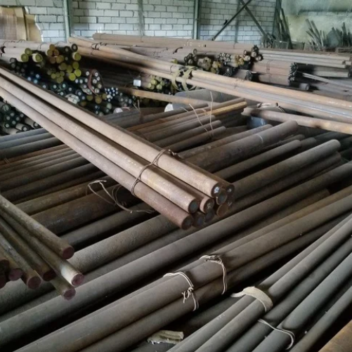 Hot Die Steel Bars by Usha Metal Industries in Kadamtala